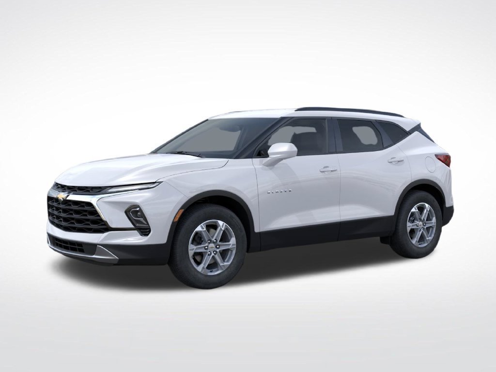 New 2026 Chevrolet Blazer LT w/ Convenience Package FWD image 2