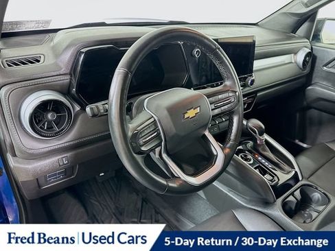 Used 2023 Chevrolet Colorado LT w/ LT Convenience Package III AWD/4WD image 13