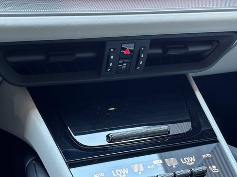 New 2026 Porsche Cayenne Coupe AWD/4WD image 25