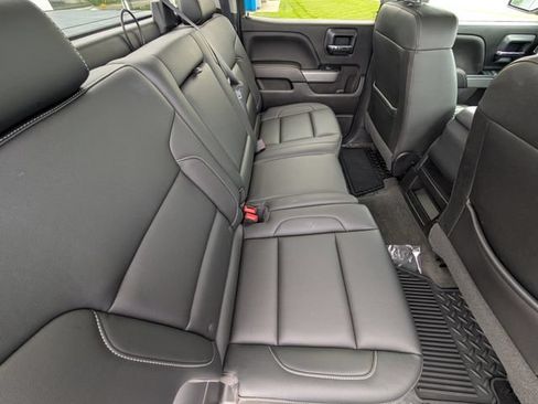 Used 2018 Chevrolet Silverado 1500 LT w/ All Star Edition AWD/4WD image 6