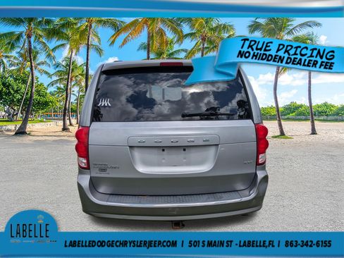 Used 2014 Dodge Grand Caravan SXT FWD image 5