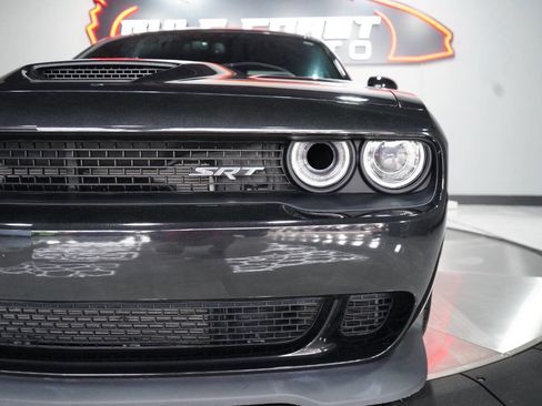 Used 2015 Dodge Challenger SRT Hellcat image 23