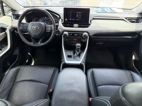 Used 2023 Toyota RAV4 XLE AWD/4WD image 22