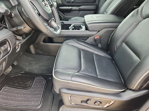 Used 2024 RAM 1500 Limited AWD/4WD image 8