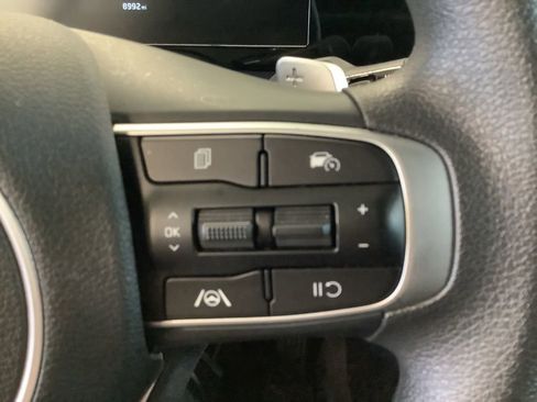 Certified 2023 Kia Sportage LX AWD/4WD image 13