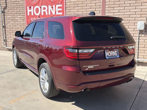 Used 2023 Dodge Durango GT image 3