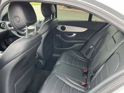 Used 2018 Mercedes-Benz C 300 Sedan image 13
