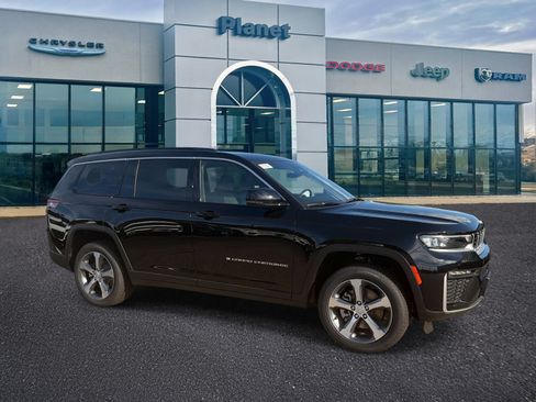 New 2026 Jeep Grand Cherokee L Limited AWD/4WD image 1