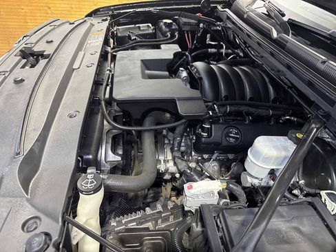 Used 2018 GMC Sierra 1500 SLT w/ Texas SLT Premium Package AWD/4WD image 27