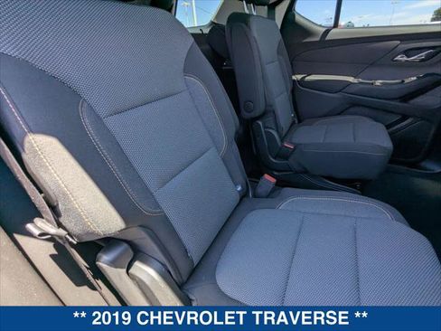 Used 2019 Chevrolet Traverse LT w/ LPO, Cargo Package FWD image 22