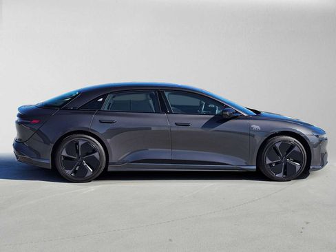 Used 2025 Lucid Air Touring AWD/4WD image 2