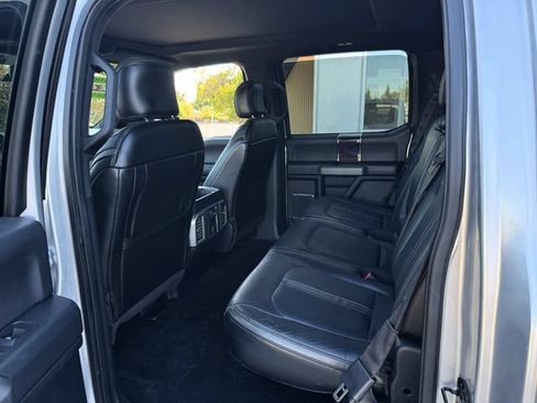 Used 2015 Ford F150 Platinum w/ Equipment Group 701A Luxury AWD/4WD image 21