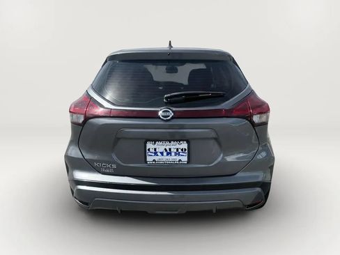 Used 2021 Nissan Kicks S FWD image 6