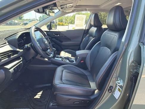 Used 2024 Subaru Crosstrek 2.5i Limited AWD/4WD image 33