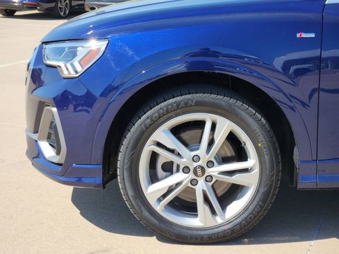 Used 2023 Audi Q3 2.0T Premium Plus AWD/4WD image 9