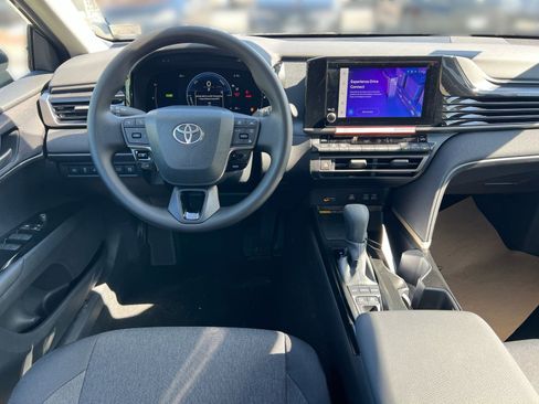 New 2026 Toyota Camry LE image 18