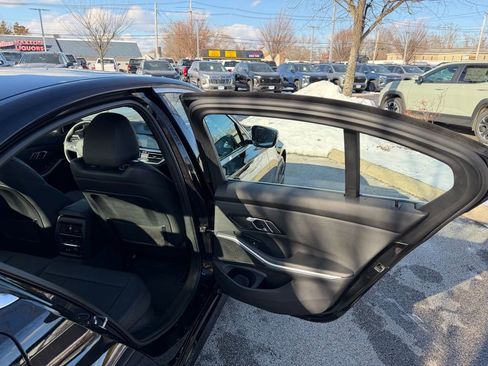 Used 2019 BMW 330i xDrive Sedan w/ Convenience Package image 20