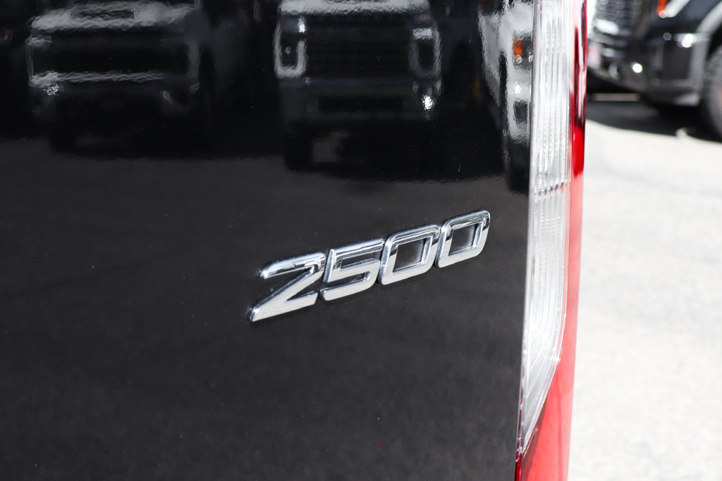 Used 2023 Mercedes-Benz Sprinter 2500 image 45