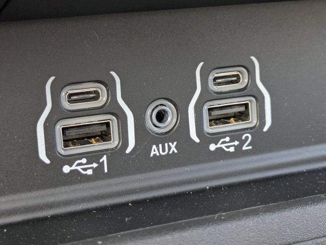New 2026 RAM 1500 Laramie AWD/4WD image 23