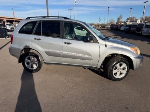 Used 2004 Toyota RAV4 4WD image 19