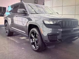 Used 2023 Jeep Grand Cherokee L Laredo RWD video 1