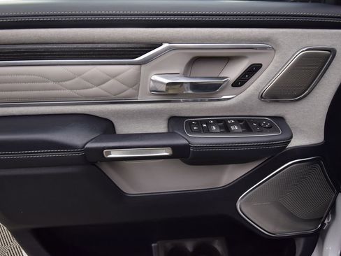 Used 2022 RAM 1500 Limited image 28