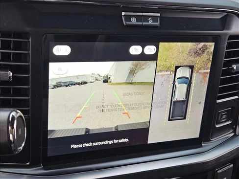 New 2026 Ford F250 Lariat w/ FX4 Off-Road Package image 13