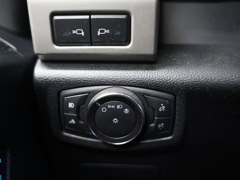 Used 2017 Ford F150 Lariat w/ Equipment Group 502A Luxury image 21