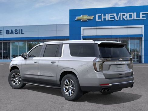 New 2026 Chevrolet Suburban Premier w/ Sun And Tow Package AWD/4WD image 3