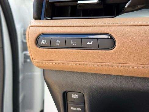 New 2026 INFINITI QX80 Luxe image 13