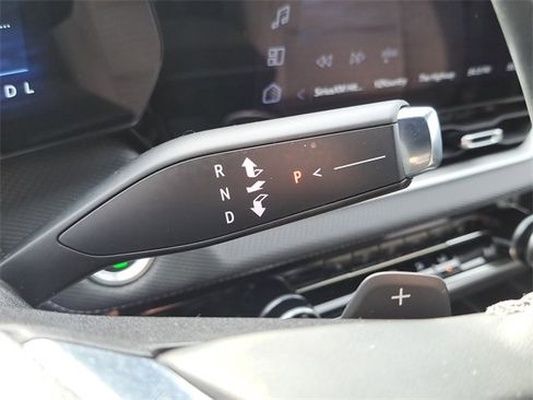 Used 2025 Chevrolet Equinox LT image 21