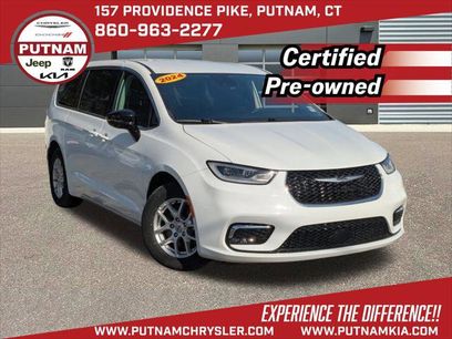 Certified 2024 Chrysler Pacifica Touring-L