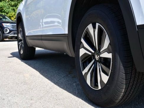New 2026 Volkswagen Atlas SE AWD/4WD image 9