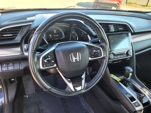 Used 2020 Honda Civic EX image 9