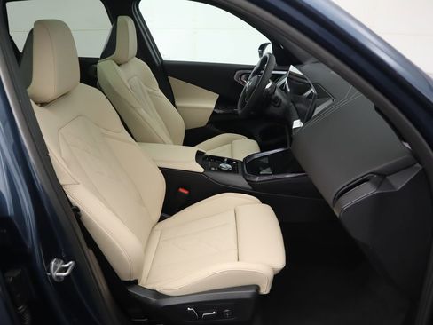 New 2026 BMW X3 xDrive30 w/ Convenience Package image 21