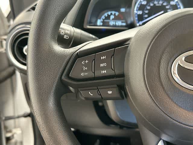 Used 2020 Toyota Yaris LE FWD image 8