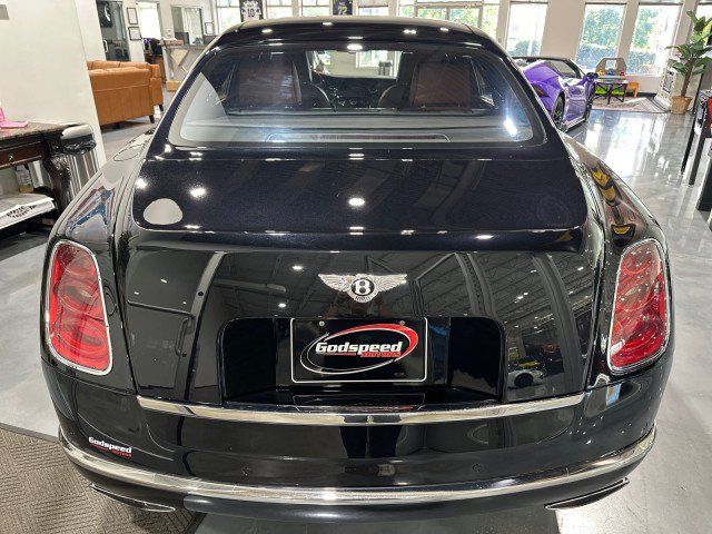 Used 2011 Bentley Mulsanne RWD image 31