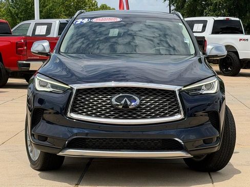 Used 2024 INFINITI QX50 Luxe w/ Accent Package FWD image 2