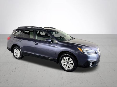 Used 2015 Subaru Outback 2.5i Premium w/ Popular Package #1 AWD/4WD image 4