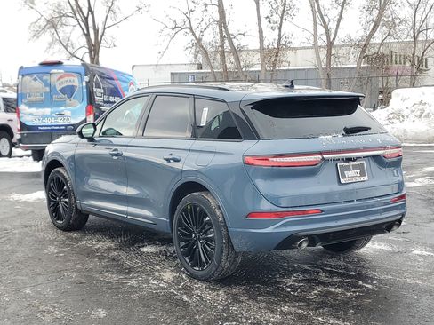 New 2026 Lincoln Corsair Premiere image 3