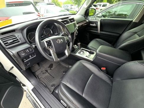 Used 2023 Toyota 4Runner Limited AWD/4WD image 9