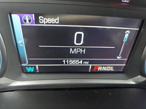 Used 2018 Chevrolet Traverse LT FWD image 21