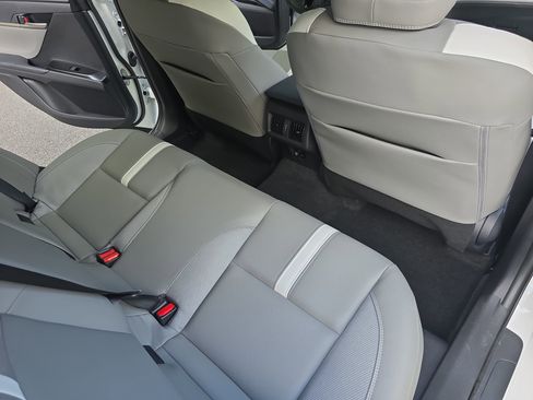 Used 2026 Toyota Camry SE FWD image 11