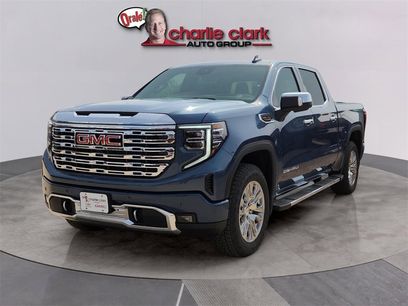 New 2025 GMC Sierra 1500 Denali w/ Technology Package