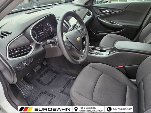 Used 2021 Chevrolet Malibu RS FWD image 11