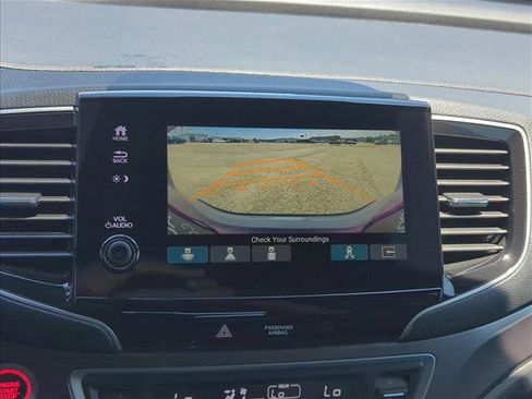 Certified 2024 Honda Passport EX-L image 13