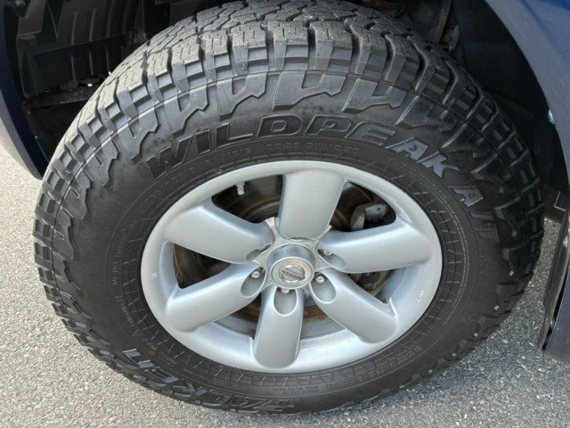 Used 2012 Nissan Titan SV w/ SV Value Truck Pkg RWD image 25