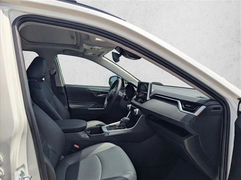 Used 2024 Toyota RAV4 XLE Premium image 16