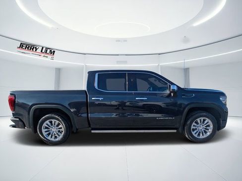 Used 2023 GMC Sierra 1500 Denali Ultimate image 2