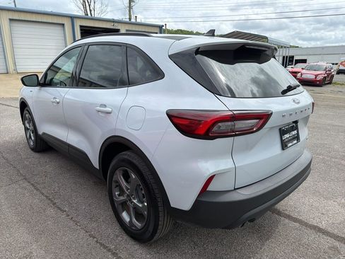 Used 2025 Ford Escape ST-Line Select image 4